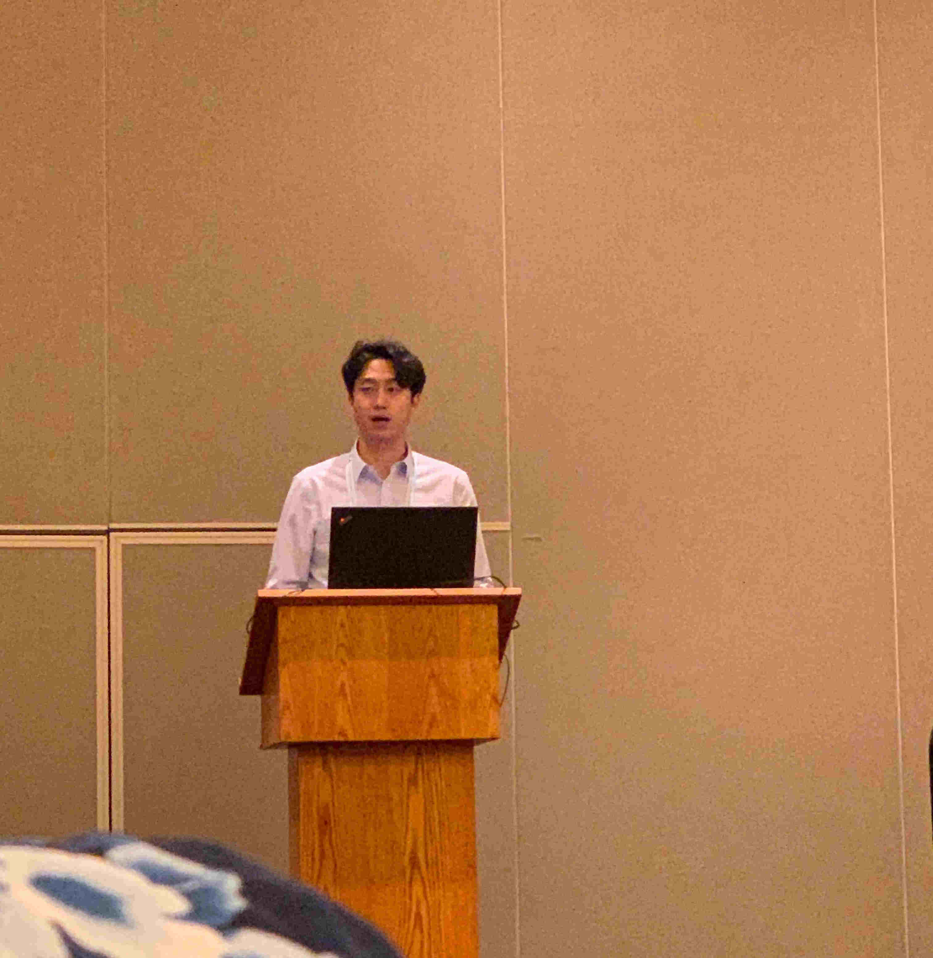 Picture of 190721 AVS ALD conference